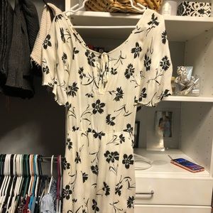 Billabong dress with butterfly sleeves.